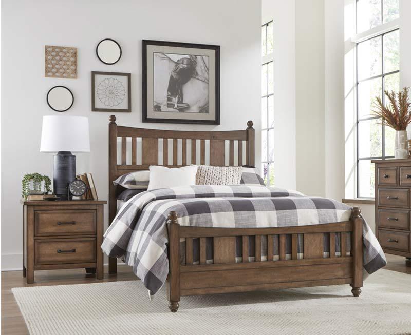 Brevard 3 Piece Queen Bedroom Set In Light Brown 1584-Q-3Set | Homelegance