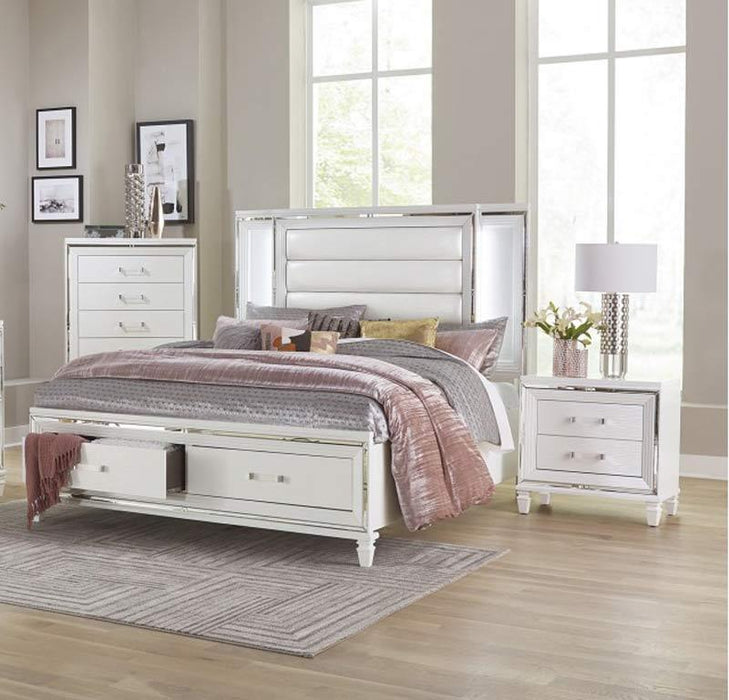 Tamsin 5 Piece Eastern King Platform Bedroom Set In White 1616Wk-1Ek-5Set | Homelegance