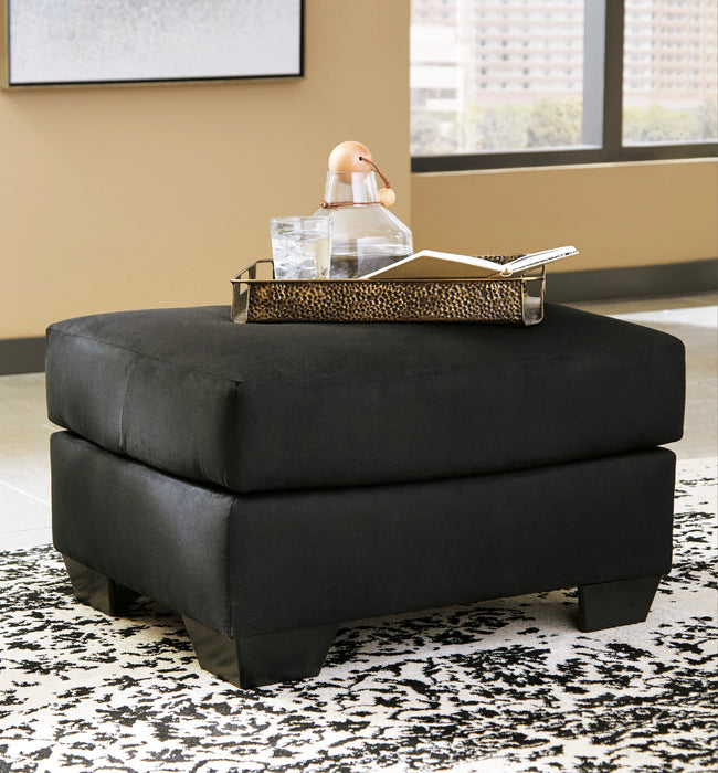 Darcy Black Living Room Set