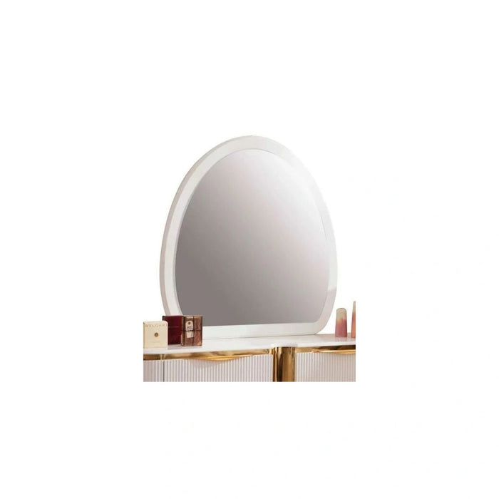 Laura Bedroom Set Collection In White