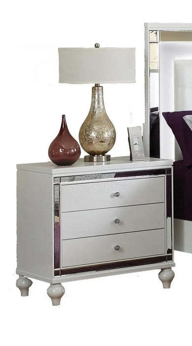 Alonza 3 Drawer Nightstand In White 1845-4 | Homelegance