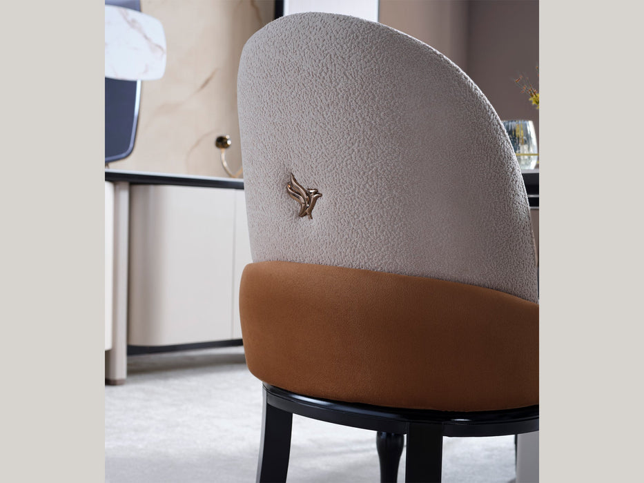 Voyance 22" Wide Dining Chair