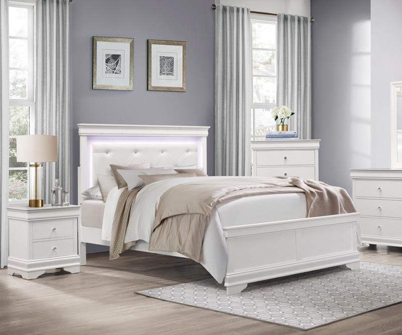 Lana 3 Piece Queen Bedroom Set In White 1556W-1-3Set | Homelegance