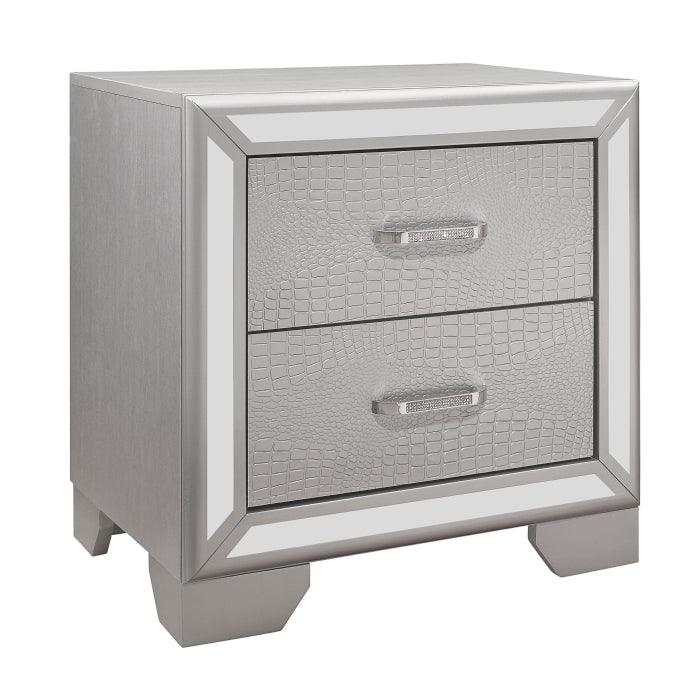 Aveline 3 Piece Queen Bedroom Set In Silver 1428Sv-1*3 | Homelegance