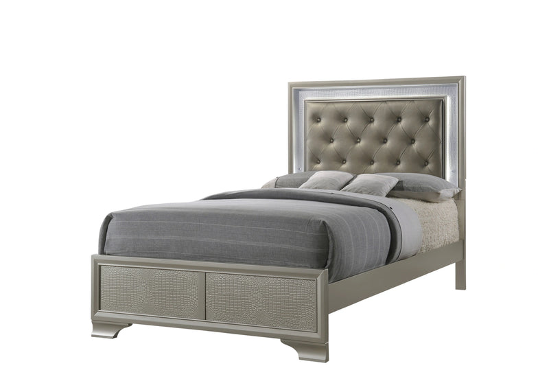 Crown Mark Lyssa Full Upholstered Panel Bed in Embossed Crocodile Pattern image