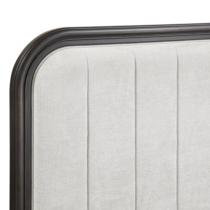 2495K-1EK* (3) Eastern King Bed - 2495K-1EK*