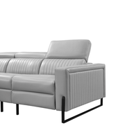 2787 Sectional W/ Recliners - i37322 - DMV Furniture