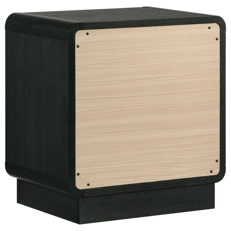 Cavelle Bedroom Set