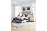 8 Inch Chime Innerspring White Queen Mattress in a Box - M69531 - DMV Furniture