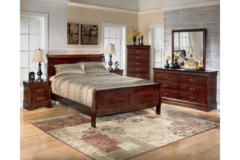 Alisdair Reddish Brown Dresser and Mirror -  Ashley - DMV Furniture