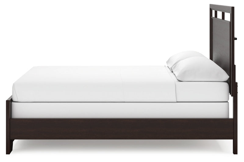 Covetown Dark Brown California King Panel Bed -  Ashley - DMV Furniture