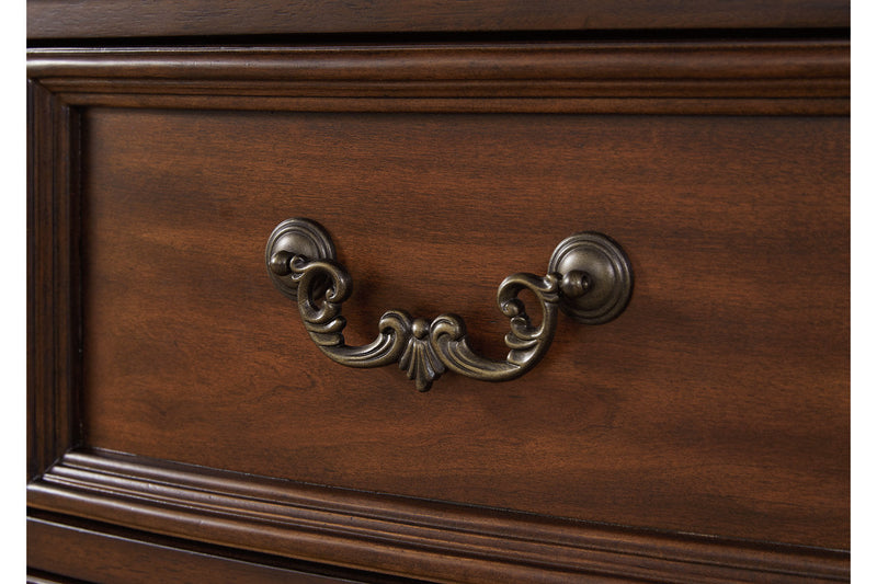 Lavinton Brown Dresser and Mirror -  Ashley - DMV Furniture