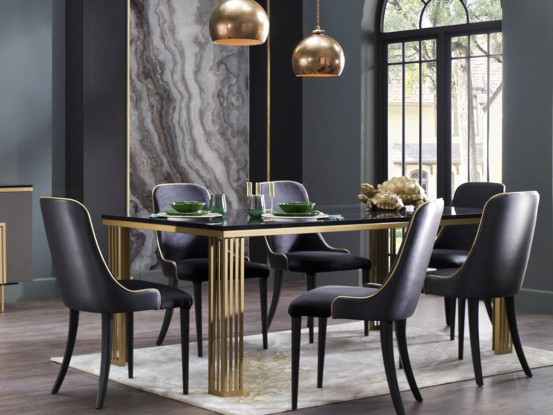 Carlino Dining Room Set