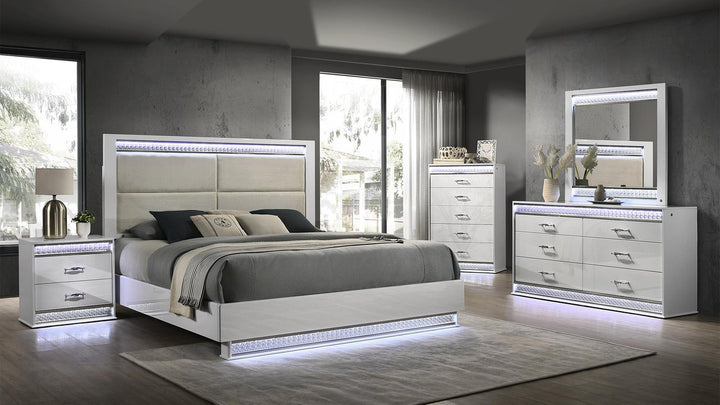 Glam Bedroom Set Collection In White