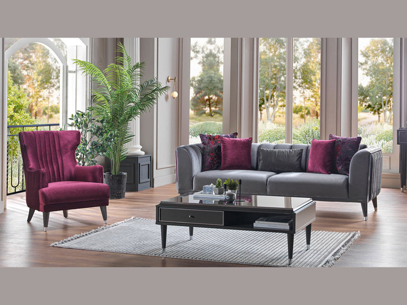 Gravita Sofa 3 Seat Sleeper / Ivory Legs