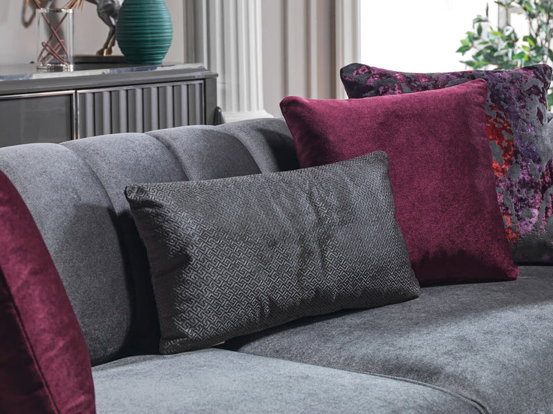 Gravita Sofa 3 Seat Sleeper / Ivory Legs
