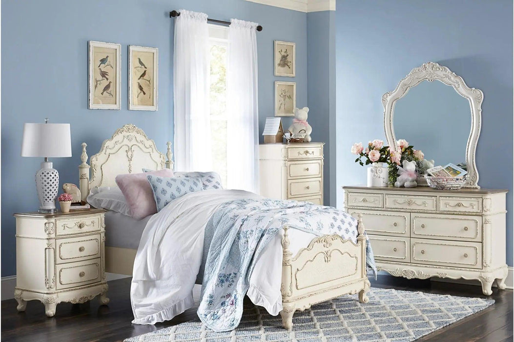 Cinderella 5 Drawer Chest In Antique White With Grey Rub-Through 1386Nw-9 | Homelegance