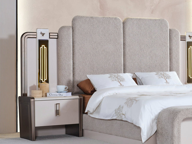 Nirvana Kanss 21" Tall Nightstand With Mirror
