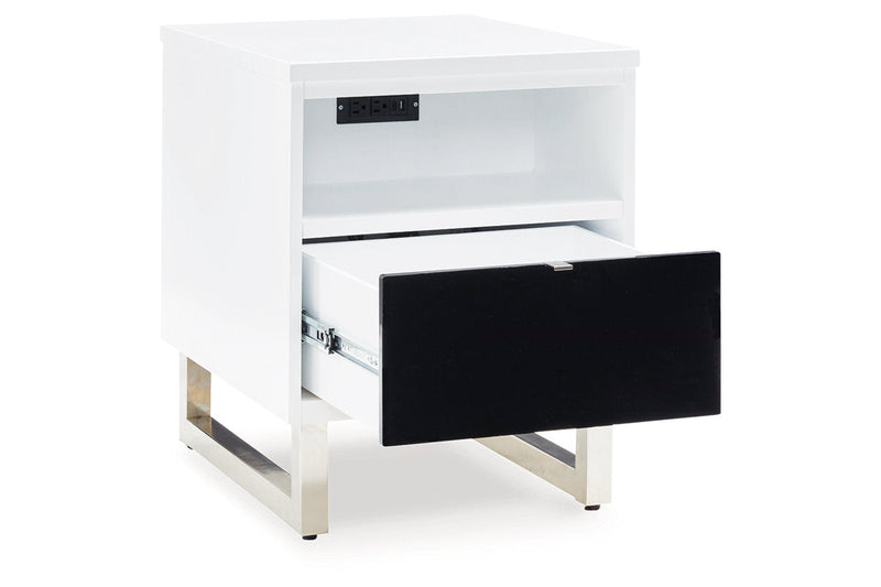 Gardoni White/Black Coffee Table and 2 Chairside End Tables -  Ashley - DMV Furniture