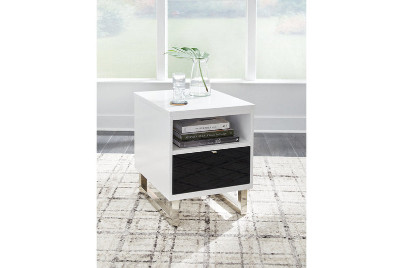Gardoni White/Black Coffee Table and 2 Chairside End Tables -  Ashley - DMV Furniture