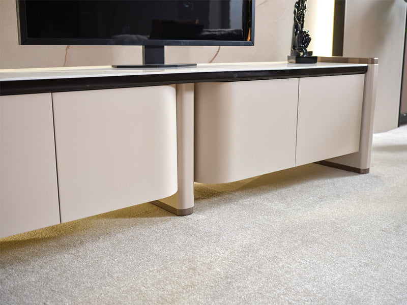 Voyance TV Stand