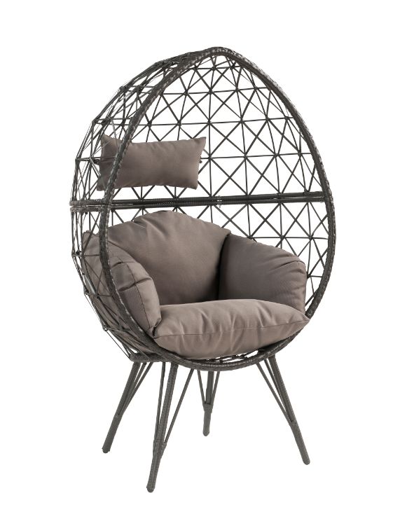 Aeven Patio Lounge Chair - 45111