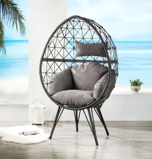 Aeven Patio Lounge Chair - 45111