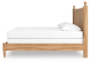 Aleaport King Panel Bed with Chest and Nightstand in Warm Brown - PKG022653