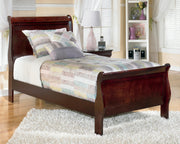 Alisdair Reddish Brown Twin Sleigh Bed, 2 Dressers, Mirror and Nightstand - B376B33