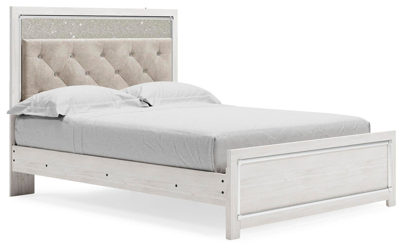 Altyra White Queen Panel Bed, Dresser and Chest - B2640B73