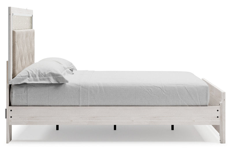 Altyra White Queen Platform Bed - DMV FurnitureQueen Bed