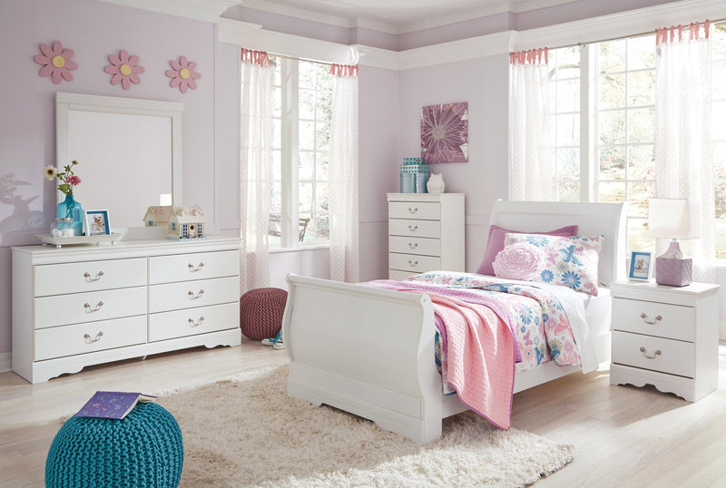 Anarasia Twin Sleigh Bed and Dresser in White - PKG002577