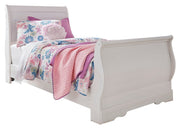 Anarasia Twin Sleigh Bed with Mirrored Dresser, Chest and Nightstand in White - PKG002581
