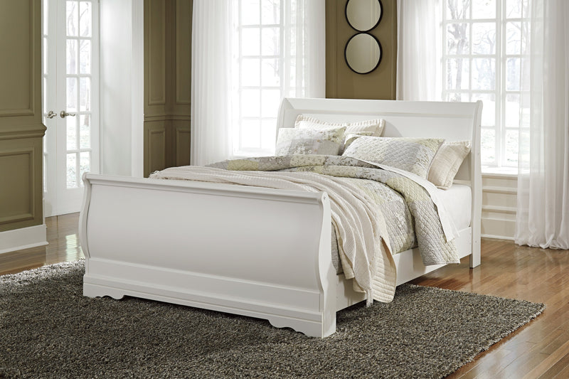 Anarasia White Queen Sleigh Bed - DMV FurnitureQueen Bed