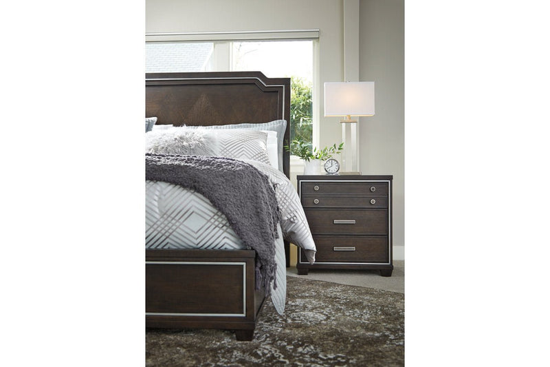 Aniela Silver Finish Table Lamp (Set of 2) - DMV FurnitureTable Lamp Pair
