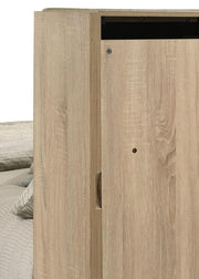 Arielle 4-piece Eastern King Bedroom Set Light Oak - 223111KE-S4