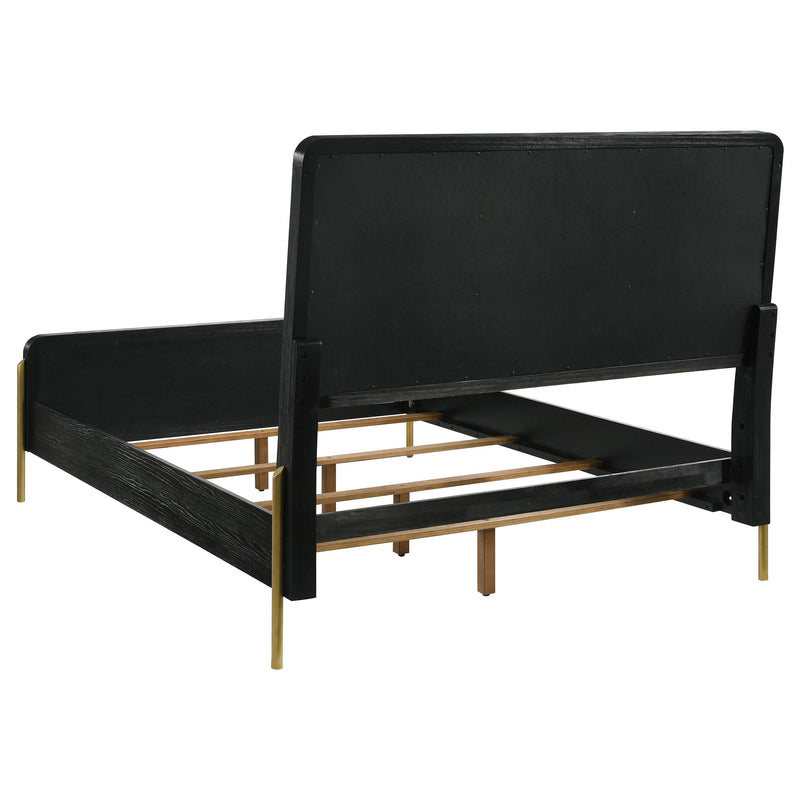 Arini 4-piece Eastern King Bedroom Set Cream and Black - 224331KECRM-S4