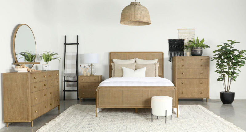 Arini 8-drawer Dresser with Mirror Sand Wash - 224303M