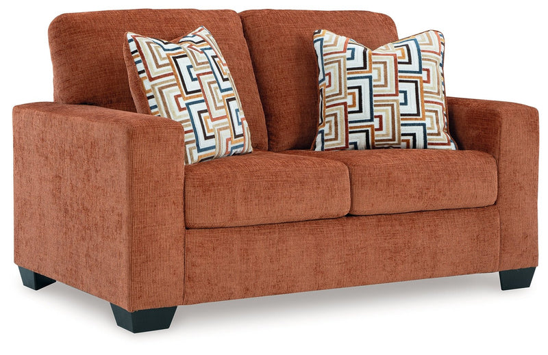 Aviemore Spice Loveseat - DMV FurnitureLoveseat