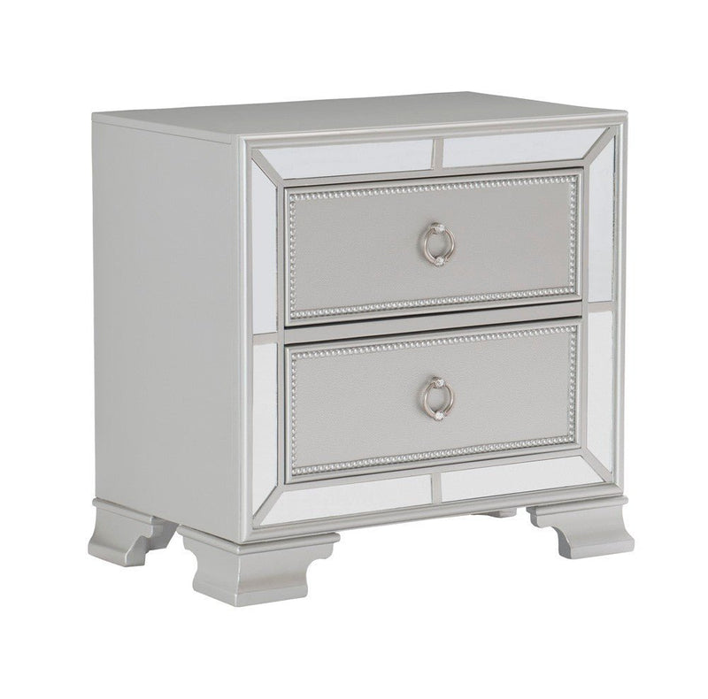 Avondale Silver Mirrored Upholstered Panel Bedroom Set - DMV FurnitureBedroom Set