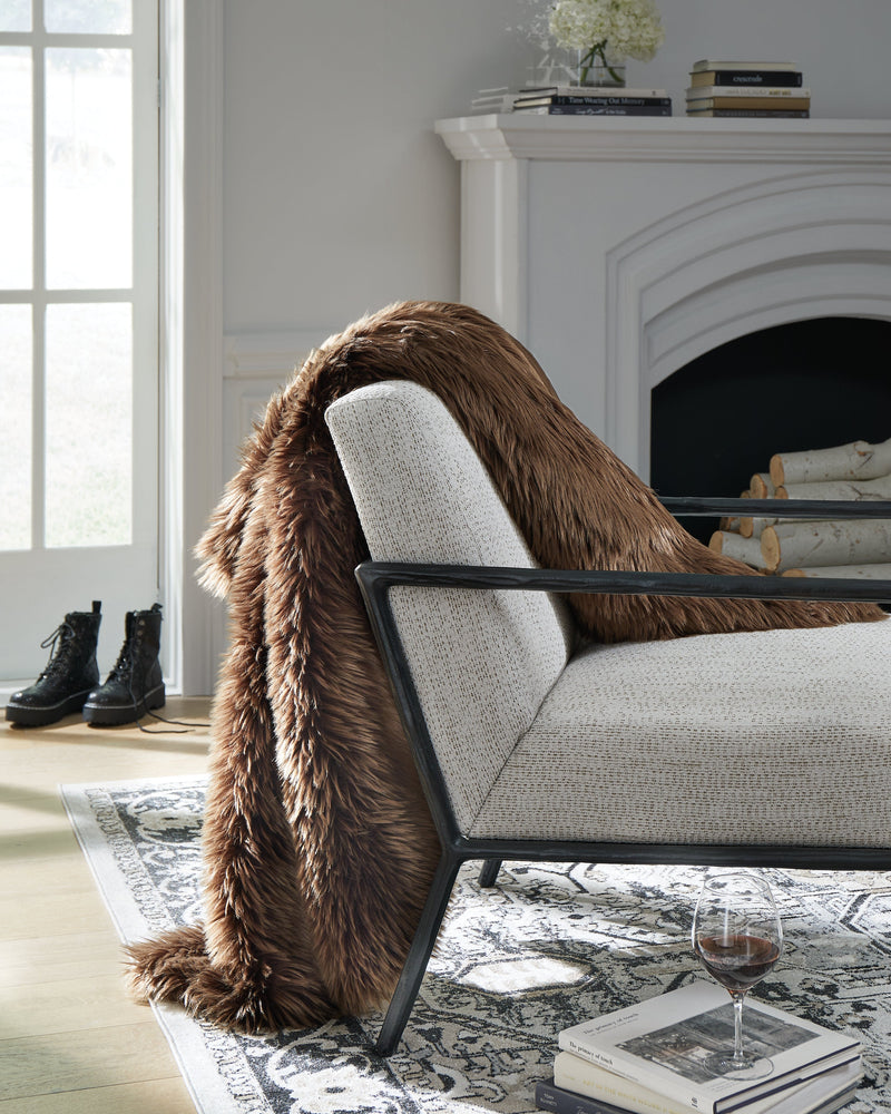 Bellethrone Throw (Set of 3) - DMV FurnitureThrow