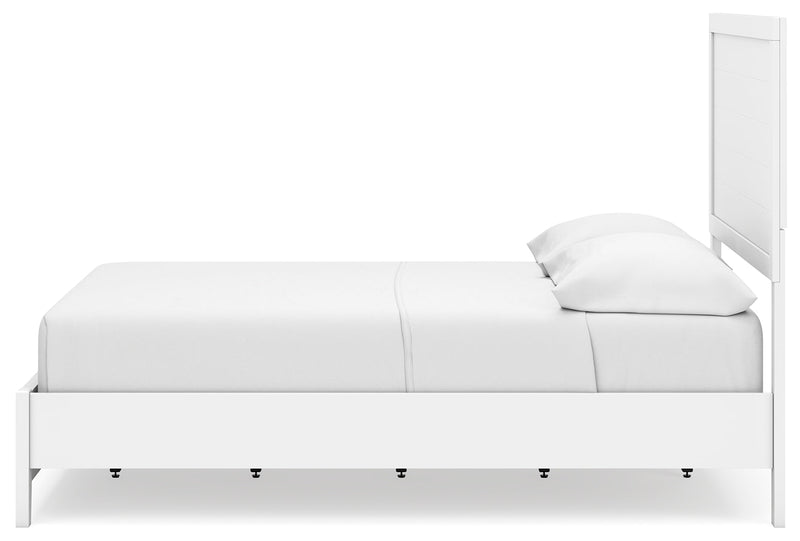 Binterglen Full Panel Bed with Dresser and 2 Nightstands in White - PKG016606