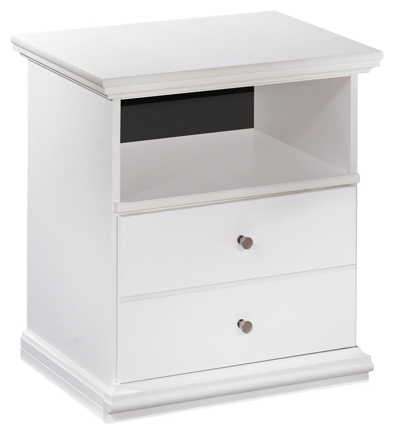 Bostwick Shoals Full Panel Bed with Dresser and Nightstand in White from Ashley - DMV Furniture