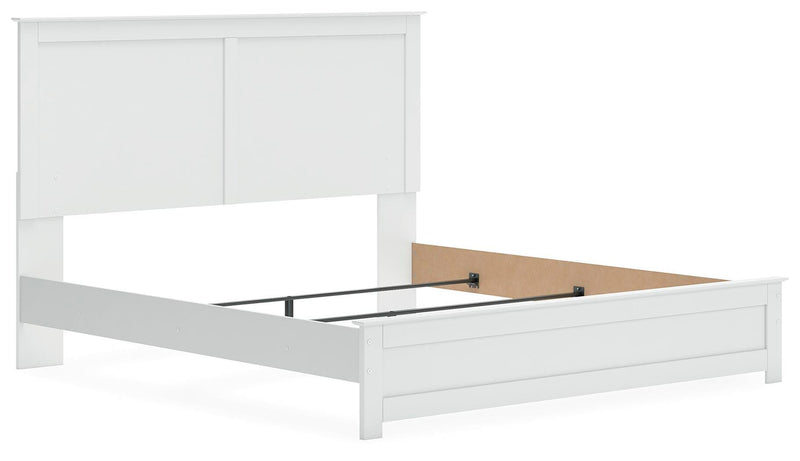 Bostwick Shoals King Panel Bed, Dresser, Mirror, Chest and Nightstand in White - PKG021584