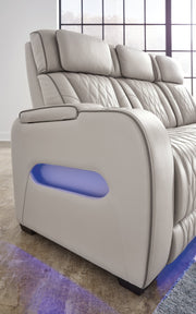 Boyington Gray Power Reclining Loveseat with Console - DMV FurniturePower Reclining Loveseat