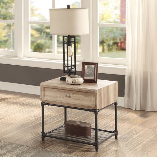 Brantley II End Table - LV00749