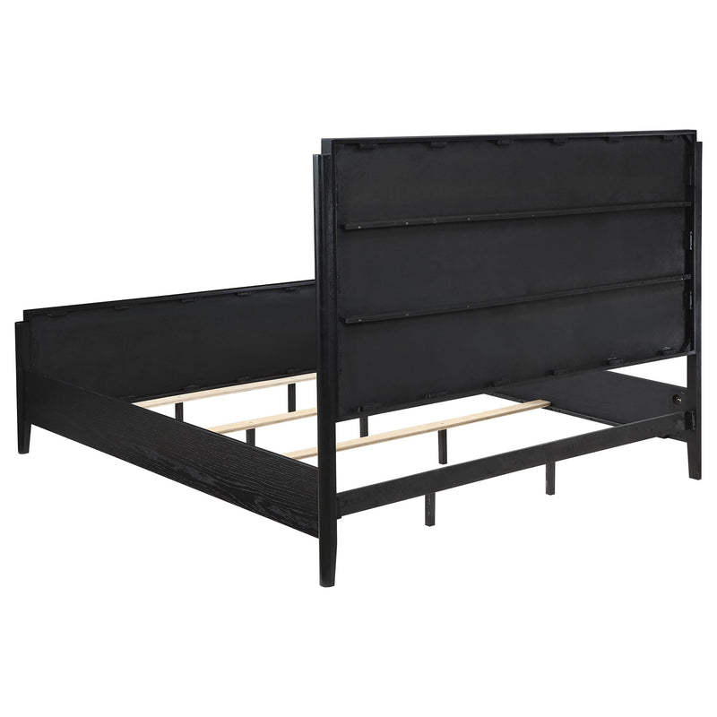 Brookmead 4-piece Eastern King Bedroom Set Black - 224711KE-S4