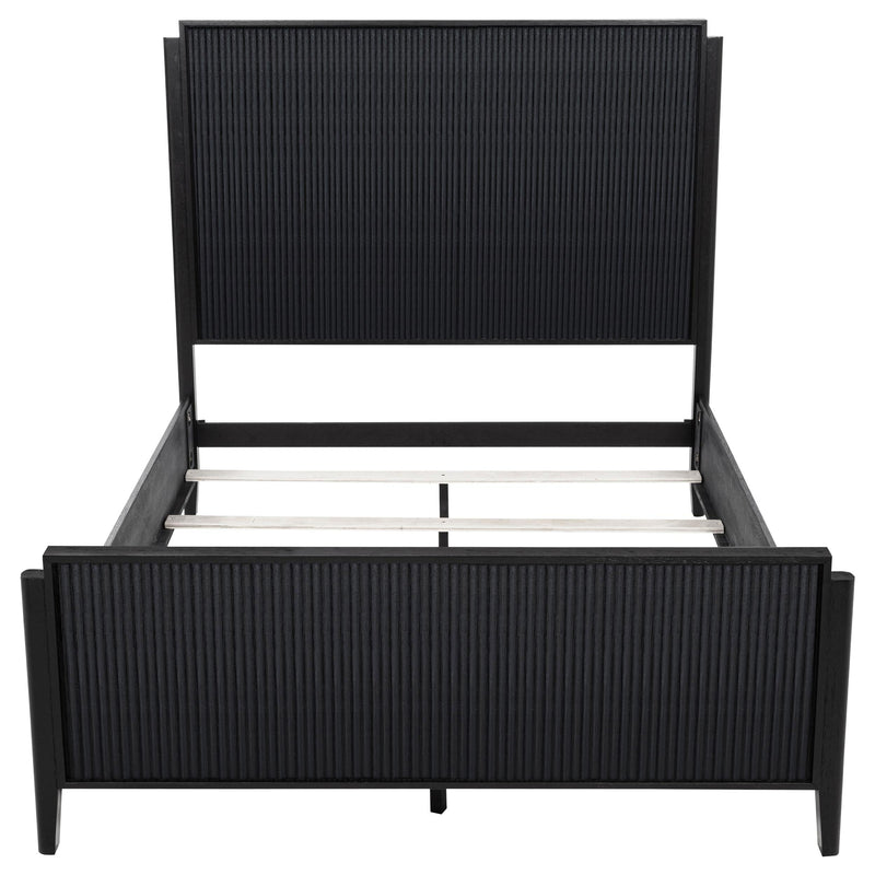Brookmead Wood Queen Panel Bed Black - 224711Q