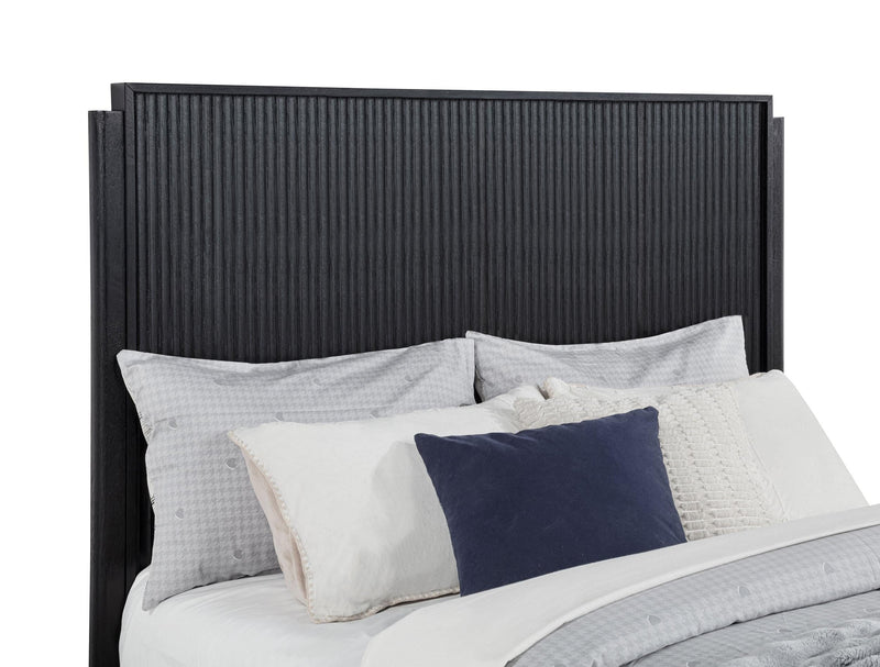 Brookmead Wood Queen Panel Bed Black - 224711Q