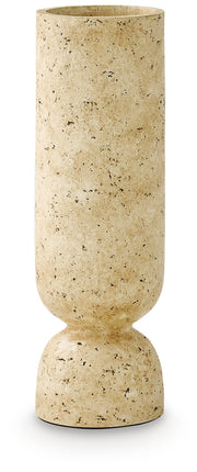 Bryons Beige Vase - A2000917